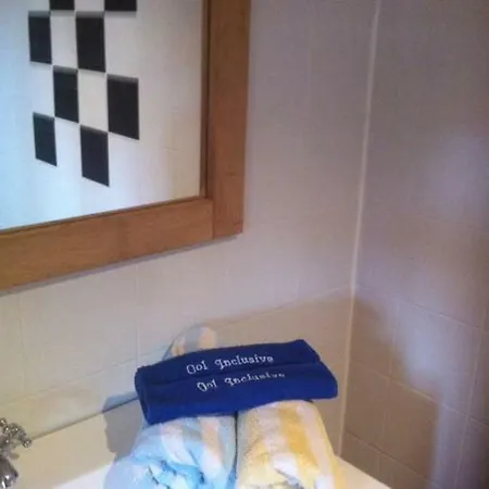 Ool Inclusive Bed & Breakfast *